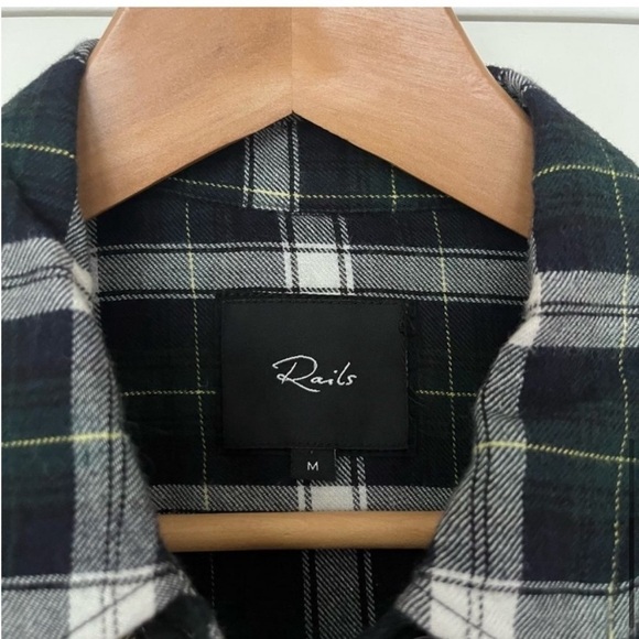 Rails Plaid Brando Button Down Shirt Size M - Picture 8 of 11